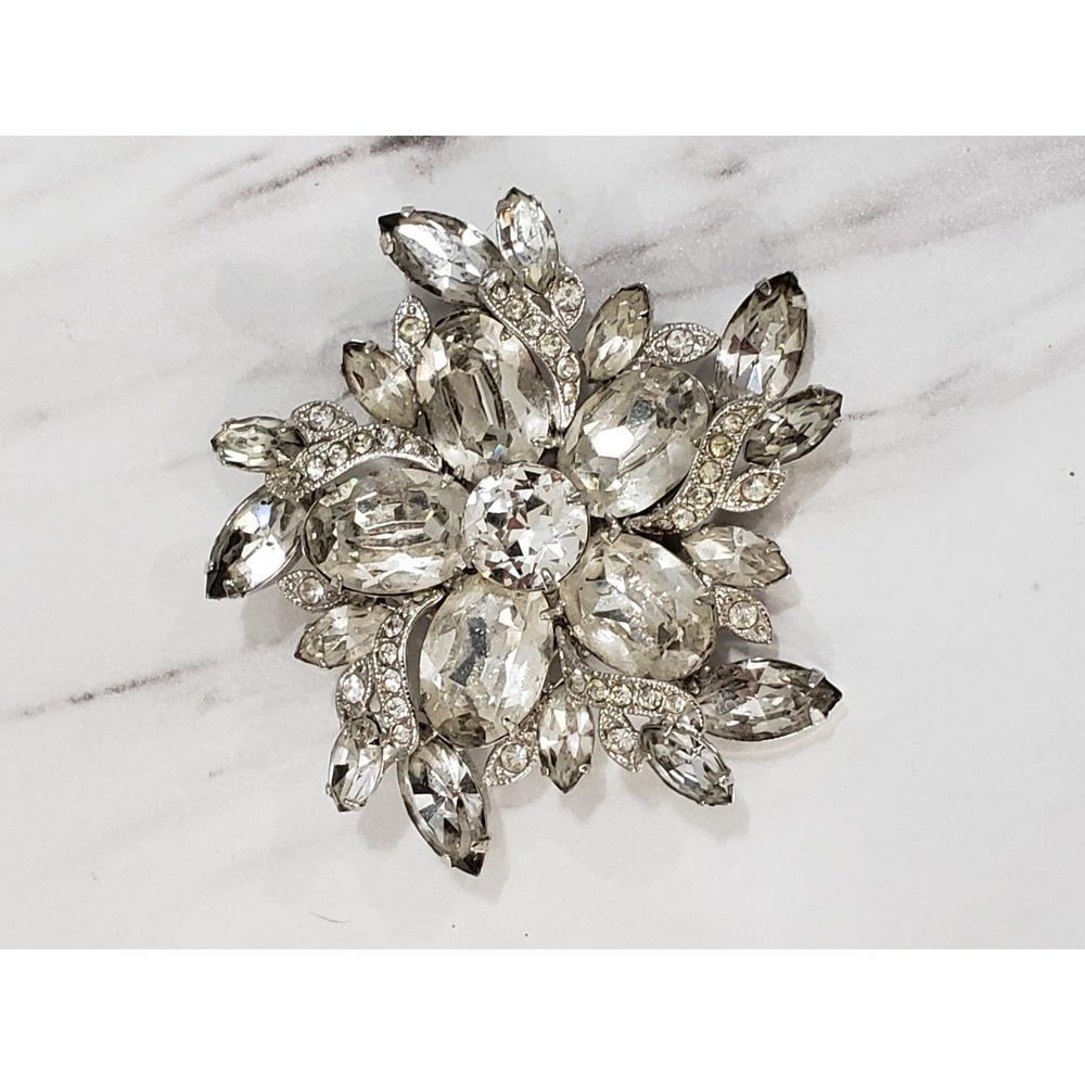Vintage Eisenberg 1950's Signed Clear Iced Rhinestone Brooch‎ Snowflake Flower